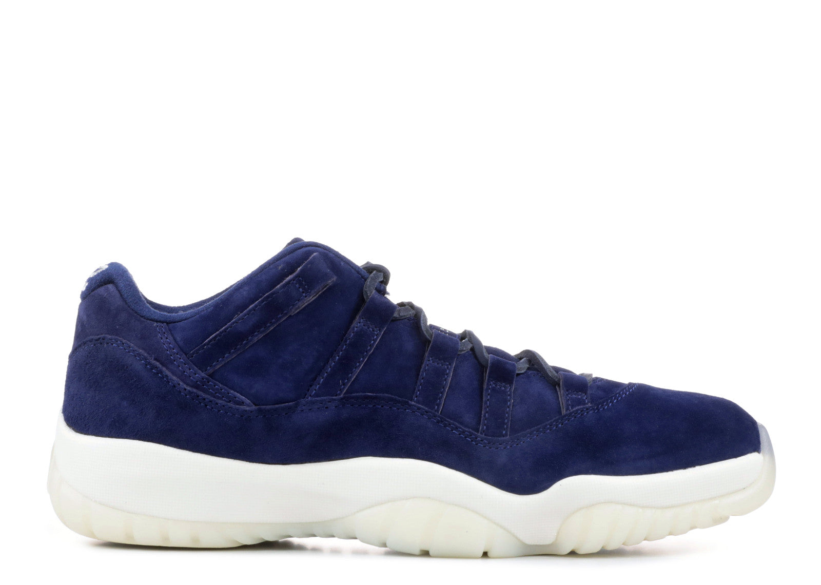 Air Jordan 11 Retro Low Derek Jeter Re2pect