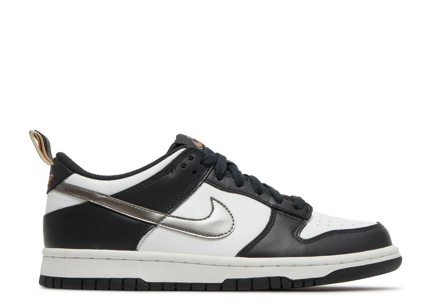 Nike Dunk Low GS "Off Noir/White/Metallic Pewter"