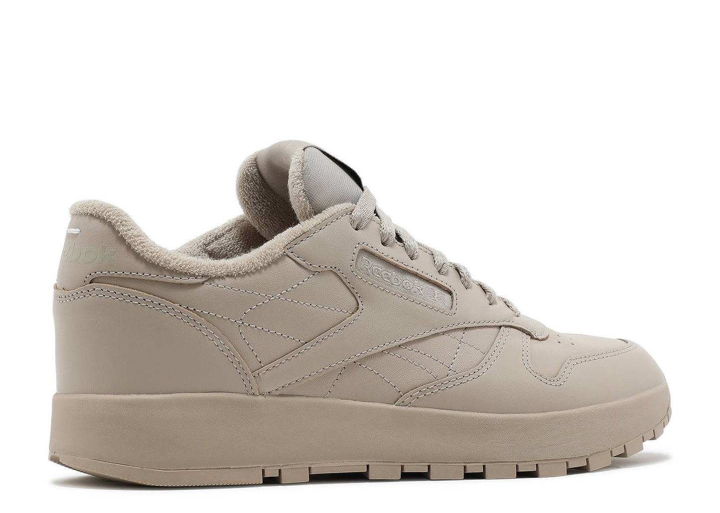 Maison Margiela x Reebok Classic Leather Tabi "Natural"