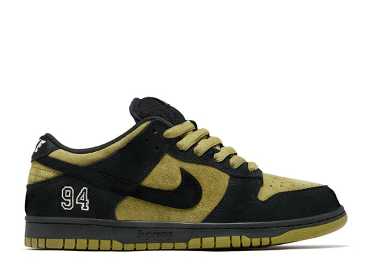 Supreme x Nike SB Dunk Low "Camper Green"