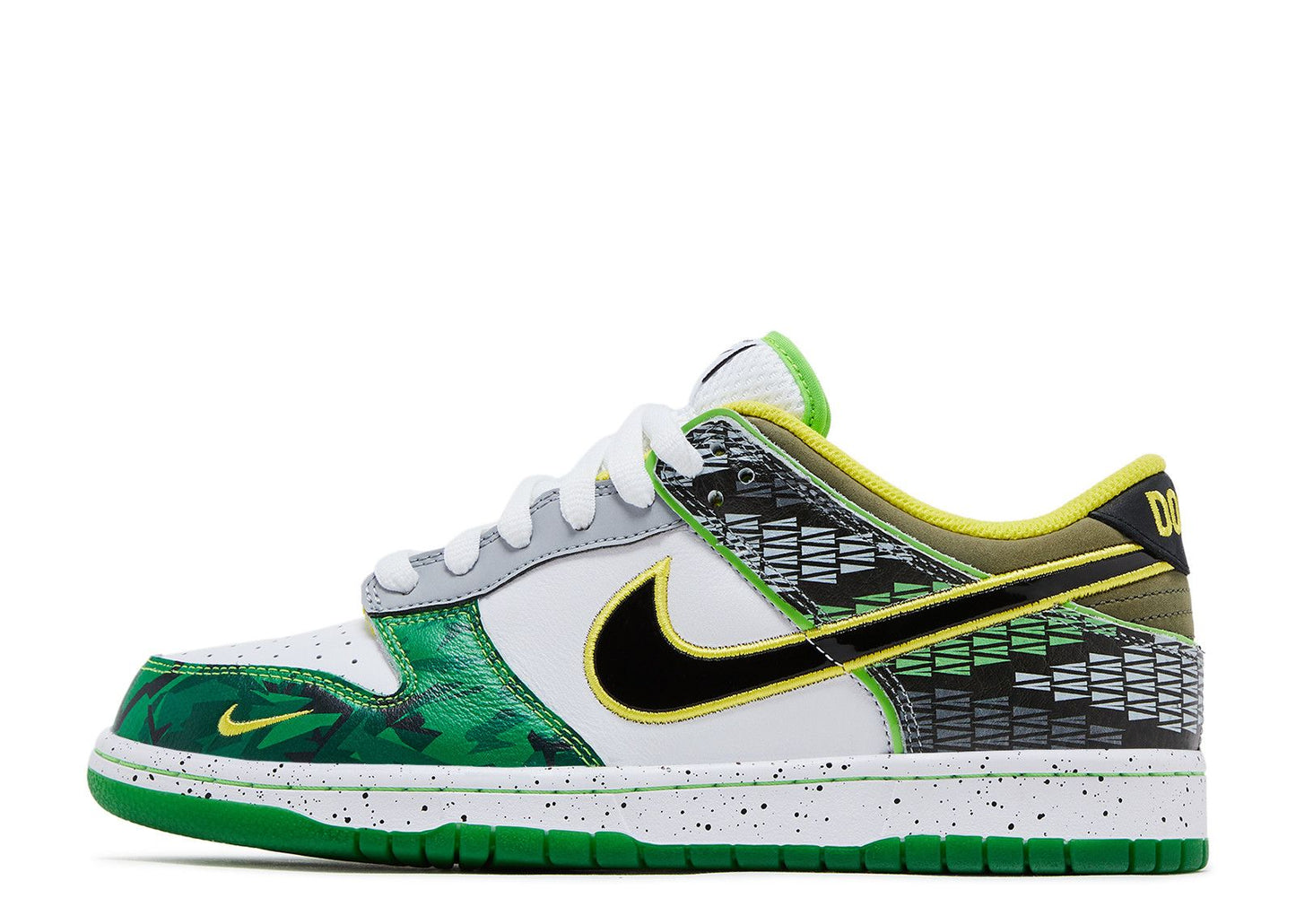 University of Oregon x Nike Dunk Low PE "What the Duck Away"