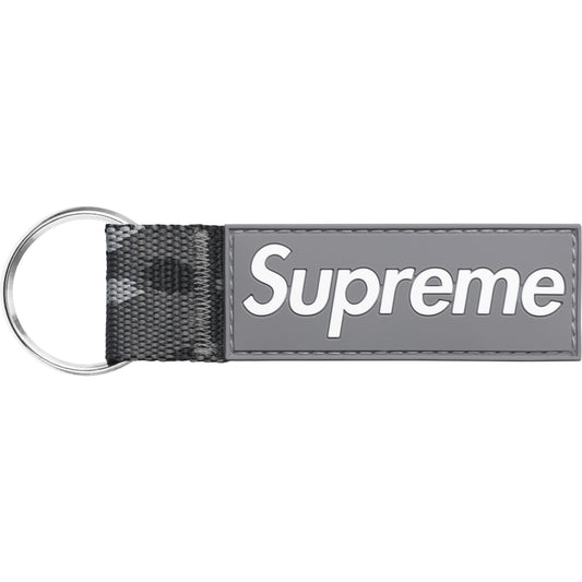 Supreme Webbing Keychain "Snow Camo"