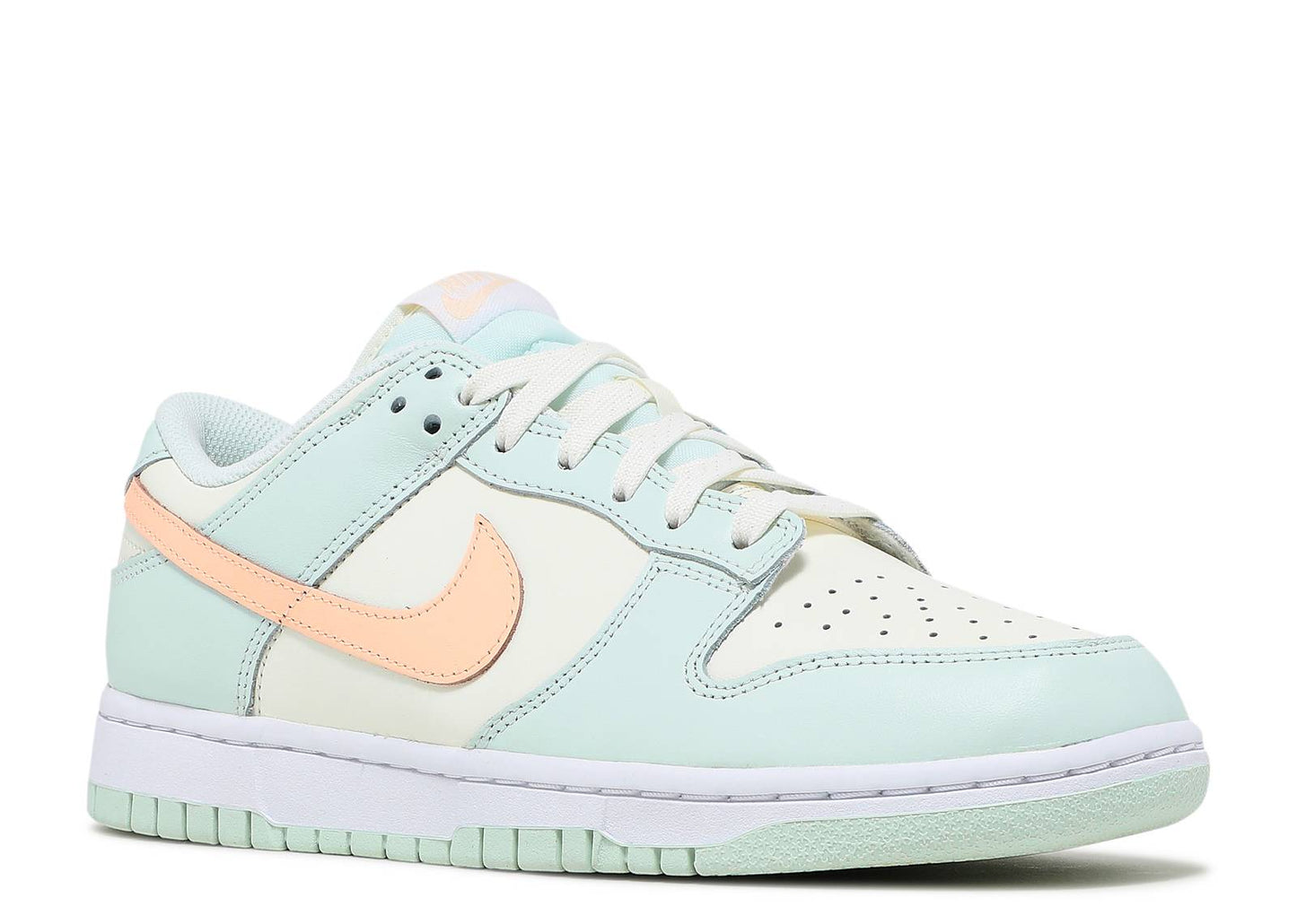 Nike Dunk Low WMNS "Barely Green"